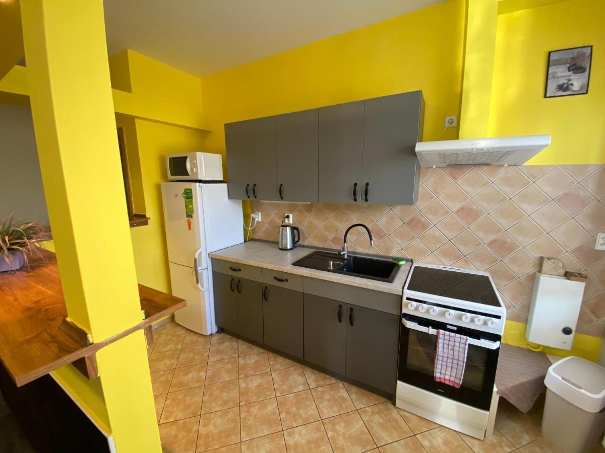 Apartment Martinec Nove Mesto nad Metuji Exterior foto